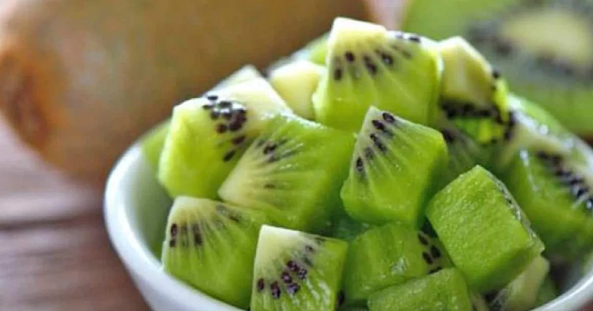 Say Goodbye to What You Don't Need and Welcome Energy with the Kiwi Diet!